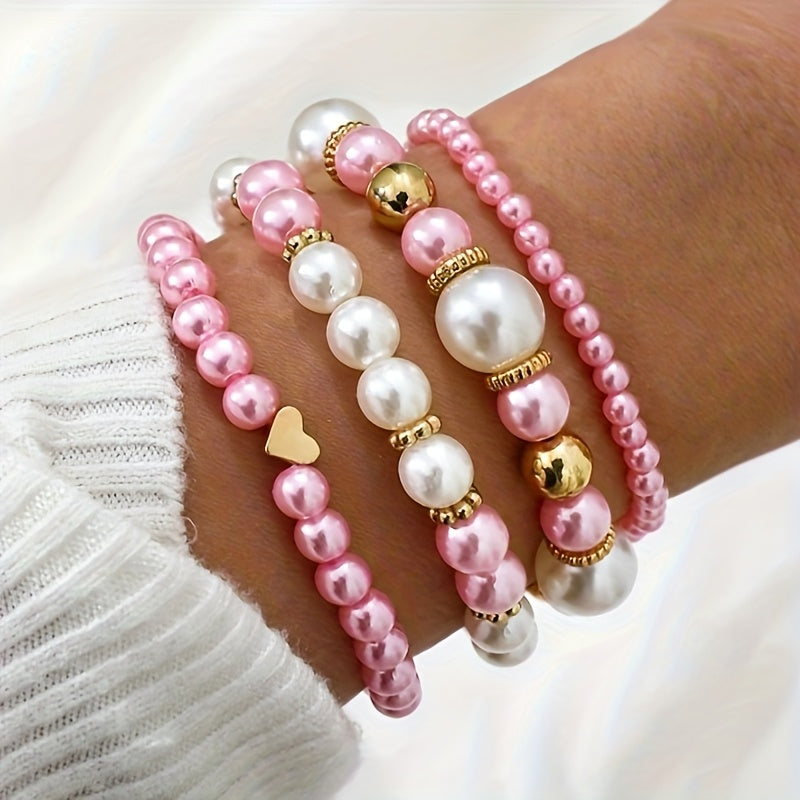 Armbandset med pärlor och hjärtan
