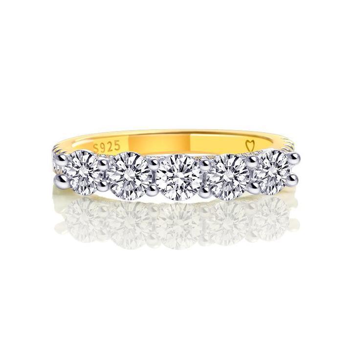 Amélie – Tunn ring med diamanter och krona.