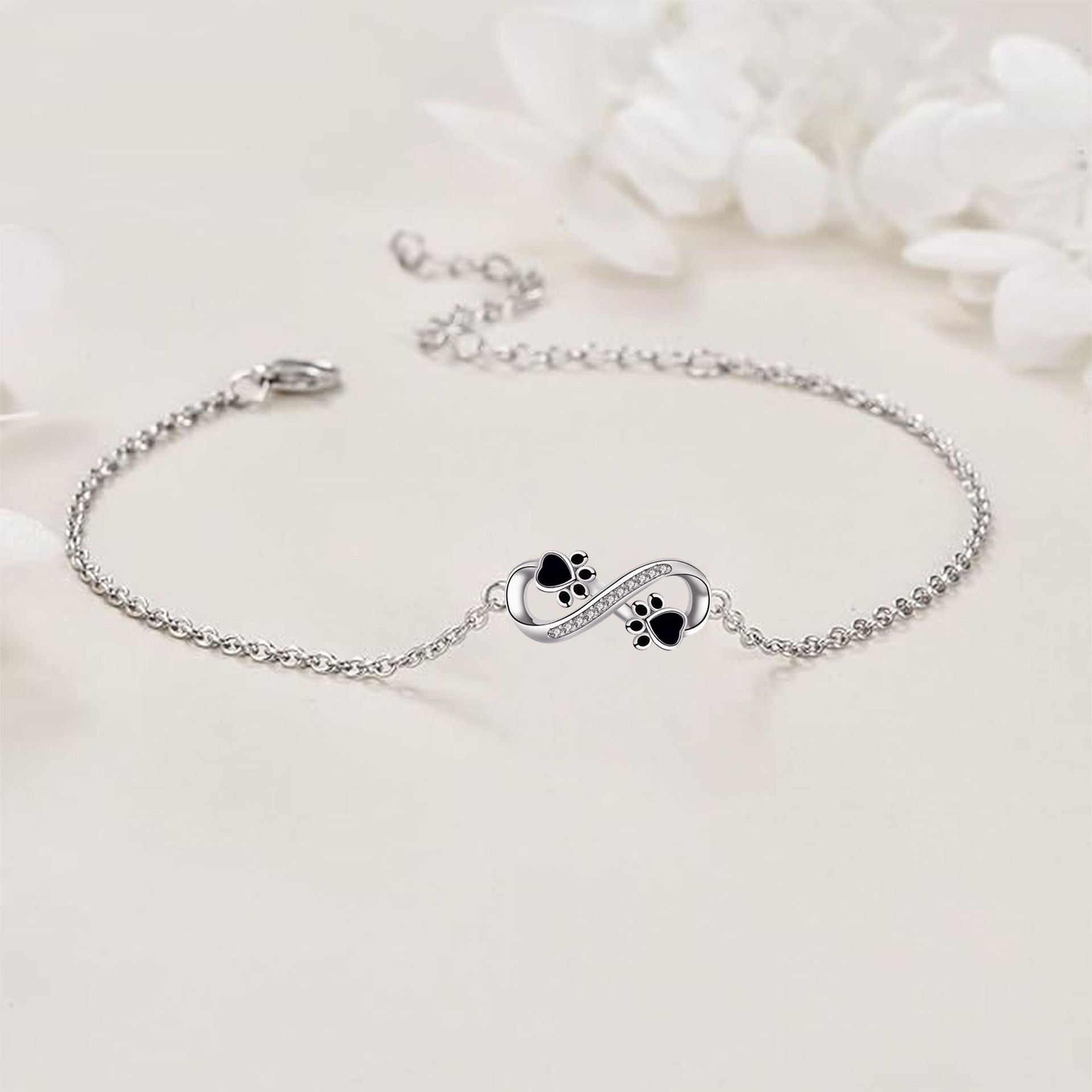 Evig Symbol Hänge Armband med Husdjurs Tass och Zirkonia