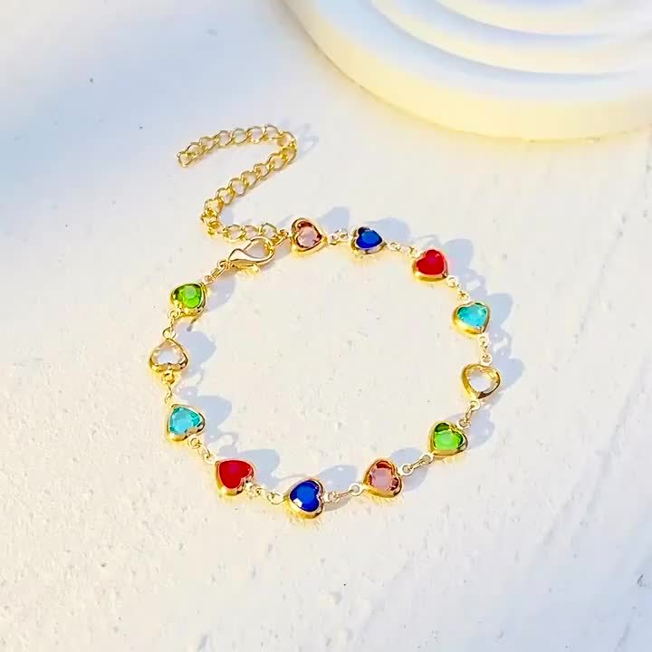 Unikt armband i hjärtform