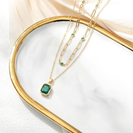 Halsband med Hängande Klöver i Smaragd - Guld
