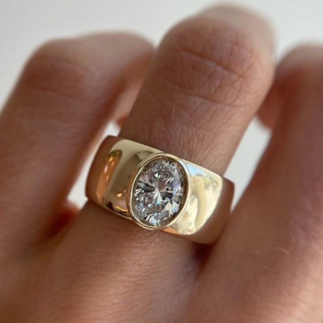 Vintage guld ring med zirkon