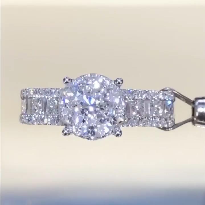 Beatrix – Dubbel ring med pavé-beläggning.