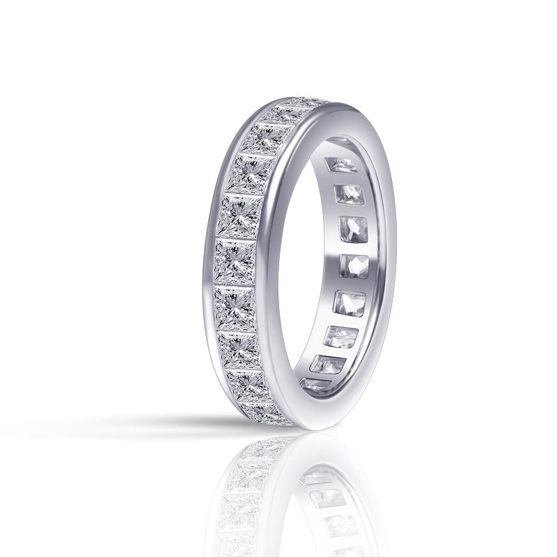 Maren – Silverring med tunn band.