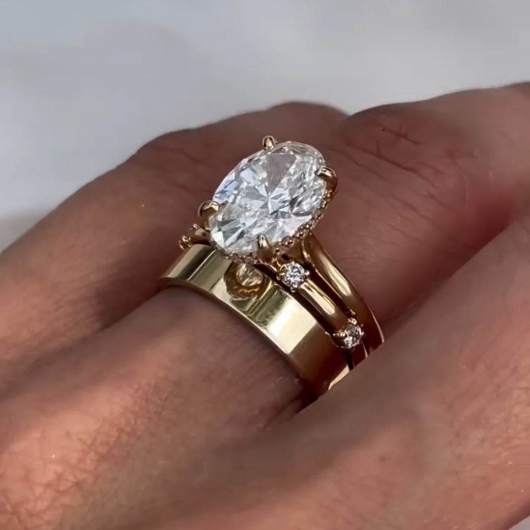 Johanna – solitärring med rund diamant.