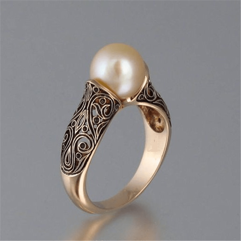 Theresia - Guld vintage ring med pärla