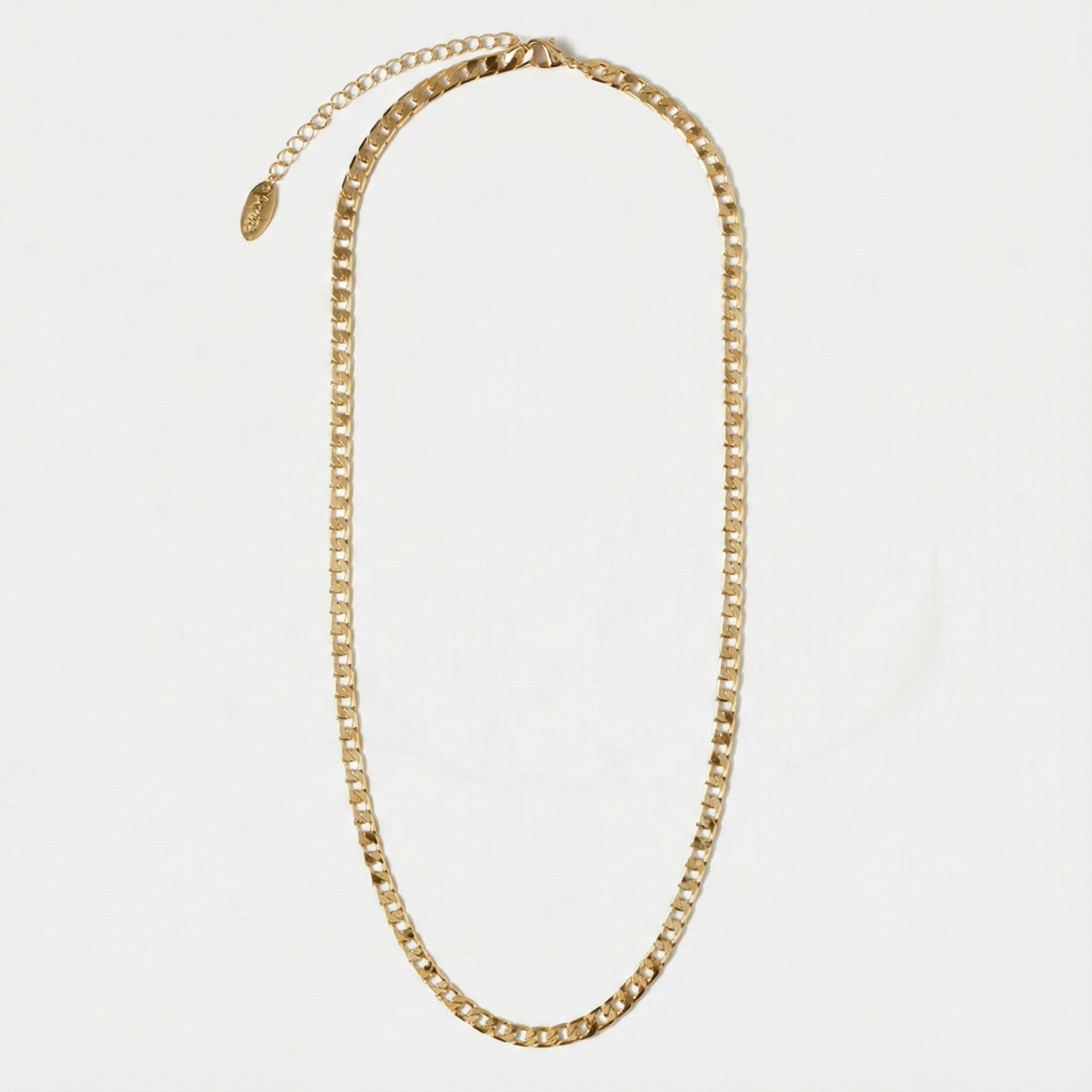 Halsband av platta ringar