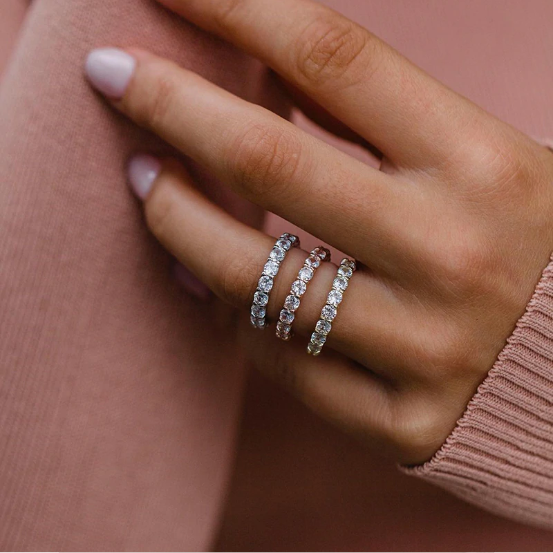 Elizka – Diamantring med dubbel band.