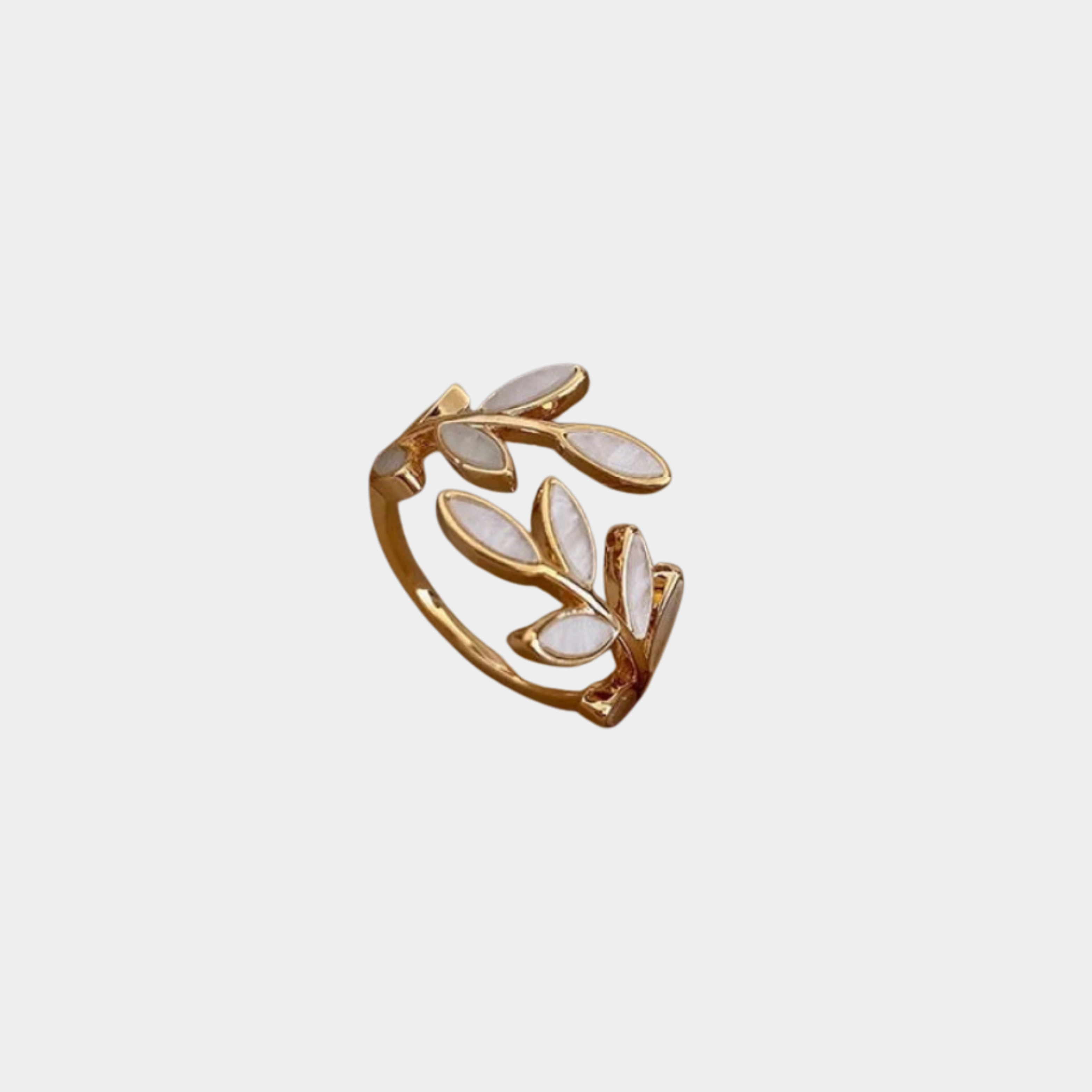 Justerbart ring med vit opal och guld