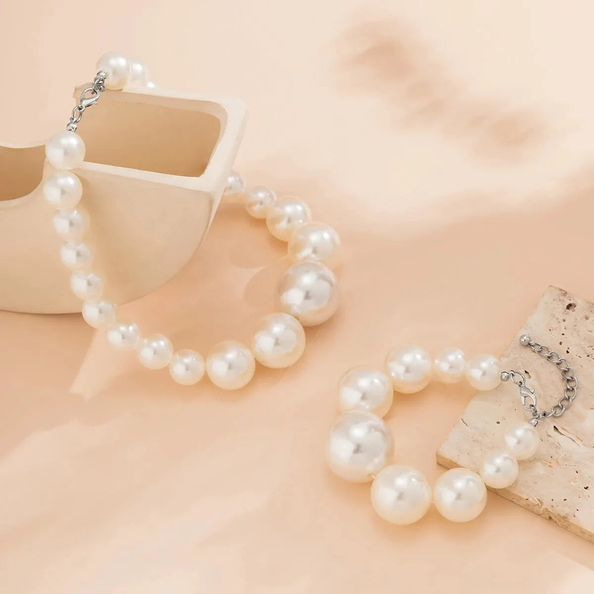 Set med pärlarmband och halsband