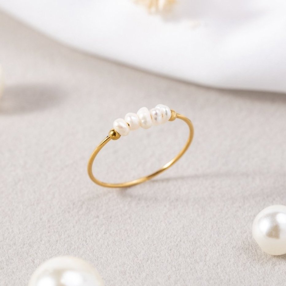 Grace - Ring med söta pärlor