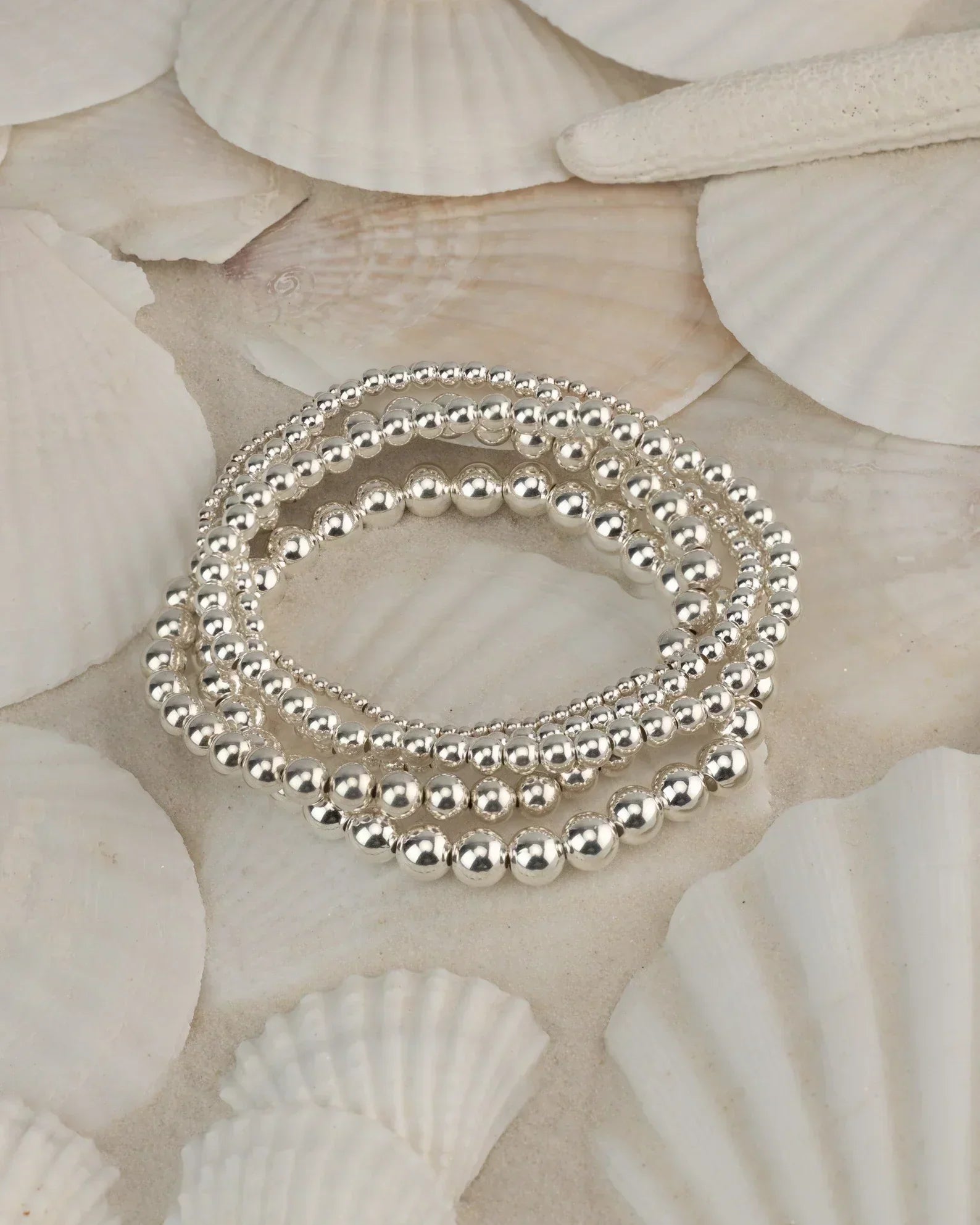 Armband av Margueriter Kaikos