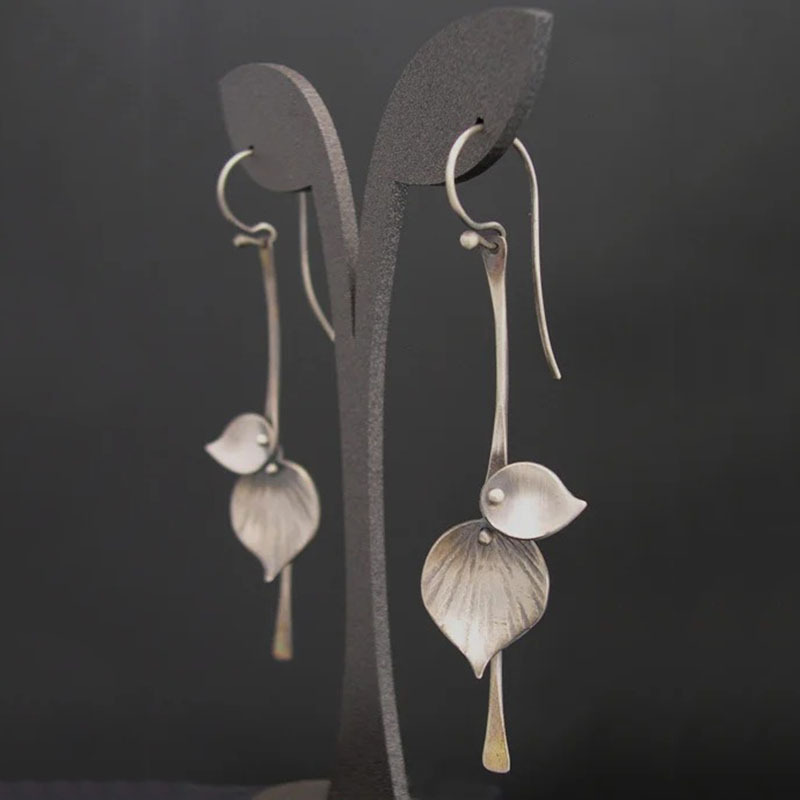 Karin - Vintage silverörhängen i bladform