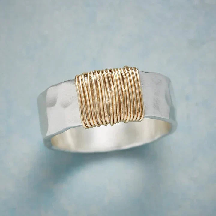 Emilie - Vintage Ring