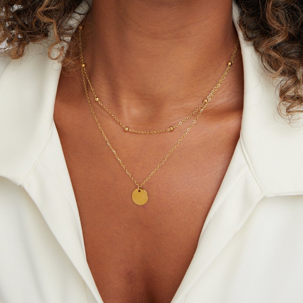 Halsband med Staplade Element